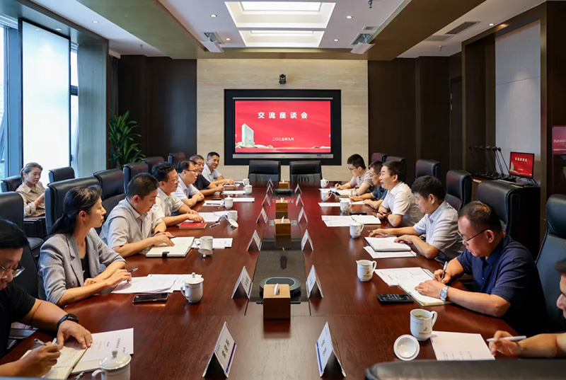 市中區(qū)委書記鞠正江一行到集團(tuán)開展走訪服務(wù)